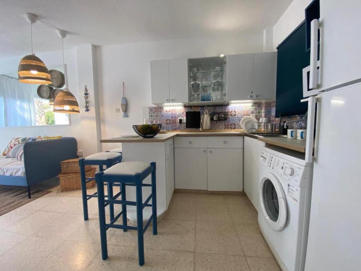 לרנקה Romy'S Cozy One Bedroom Apt מראה חיצוני תמונה