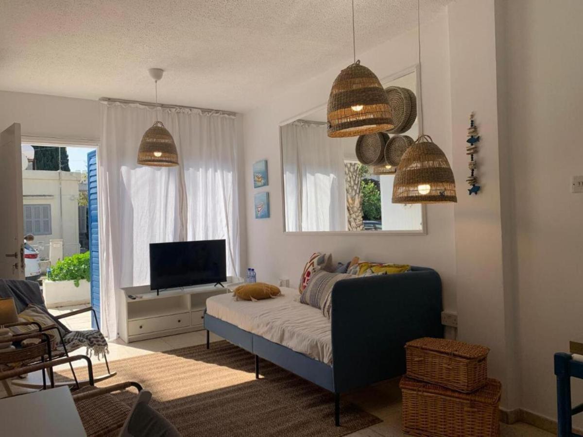לרנקה Romy'S Cozy One Bedroom Apt מראה חיצוני תמונה